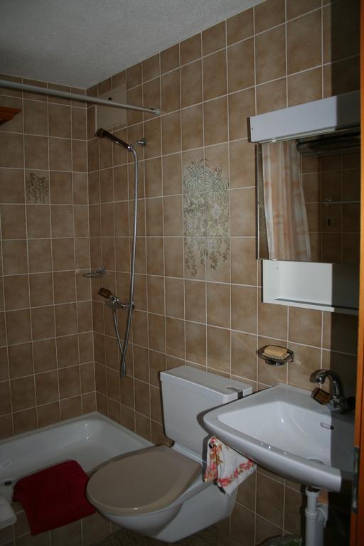 Hus Pravis Apartment Клостерс Екстериор снимка